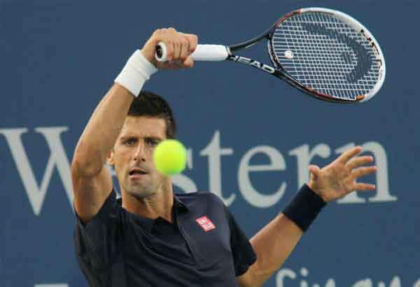 Novak Djokovic crushes Kei Nishikori in first match at finals