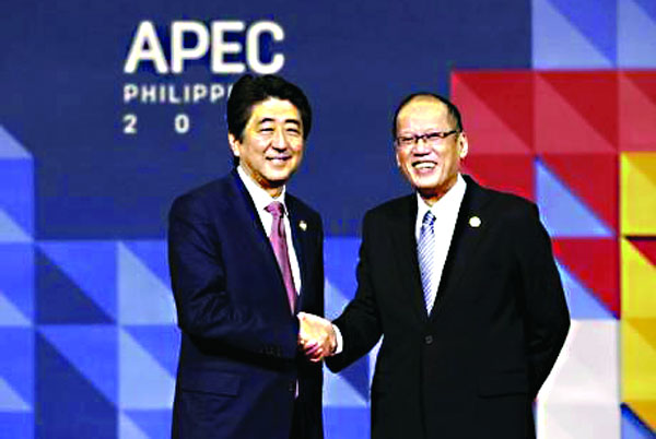 Japan PM Abe arrives in PH