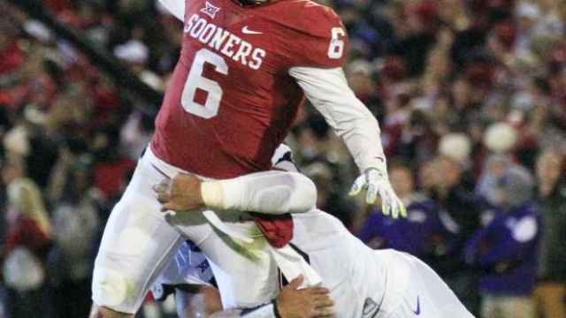 Oklahoma football: Baker Mayfield leaves TCU game with injury