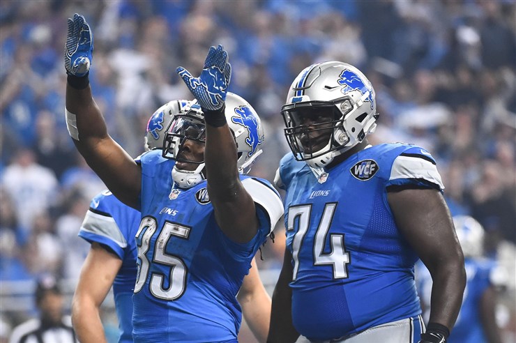 Matthew Stafford sets Lions Thanksgiving record as Lions roll Eagles