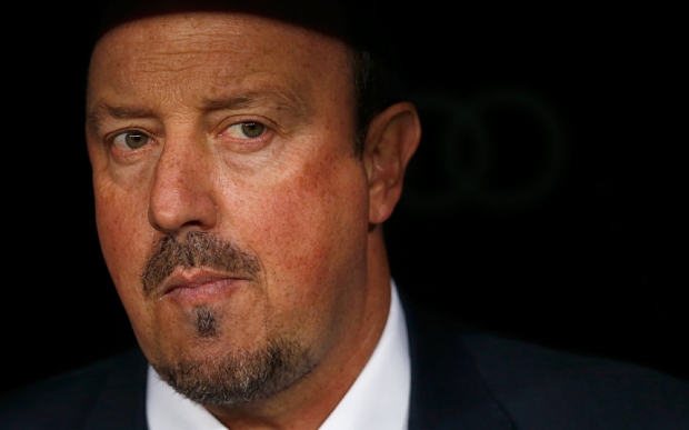 Rafael Benitez- Real Madrid manager Rafael Benitez given vote of confidence by president days after Barcelona thrashing