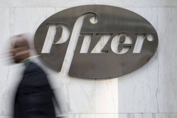 Parkland grad Brent Saunders takes the reins as Pfizer, Allergan merge