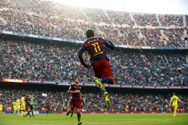 Neymar celebrates his goal against Villarreal