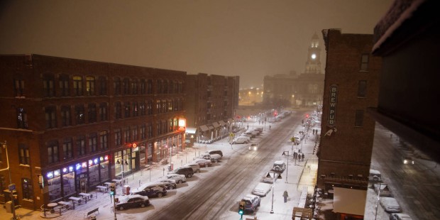 Upper Midwest prepares for its first snowstorm of season