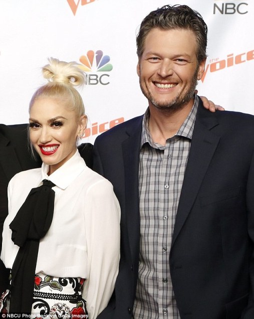 Rep Confirms Blake Shelton Is Dating Gwen Stefani