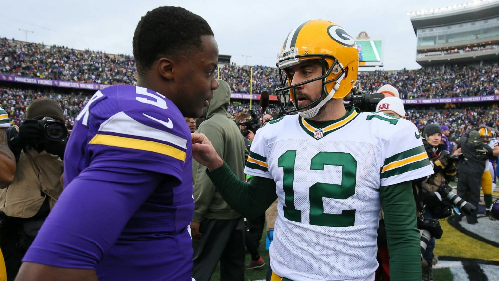 Rodgers, Packers beat Vikings 30-13 to even NFC North race