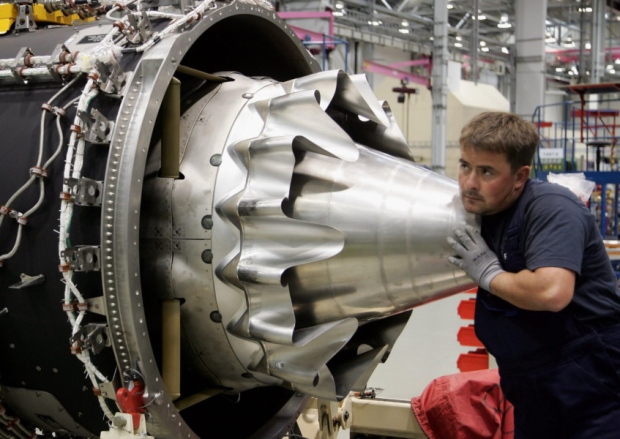 Rolls-Royce is seeking annual savings of up to �200m