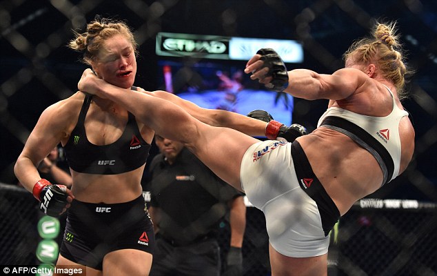 Mayweather Defends Ronda Rousey “You win some you lose some”