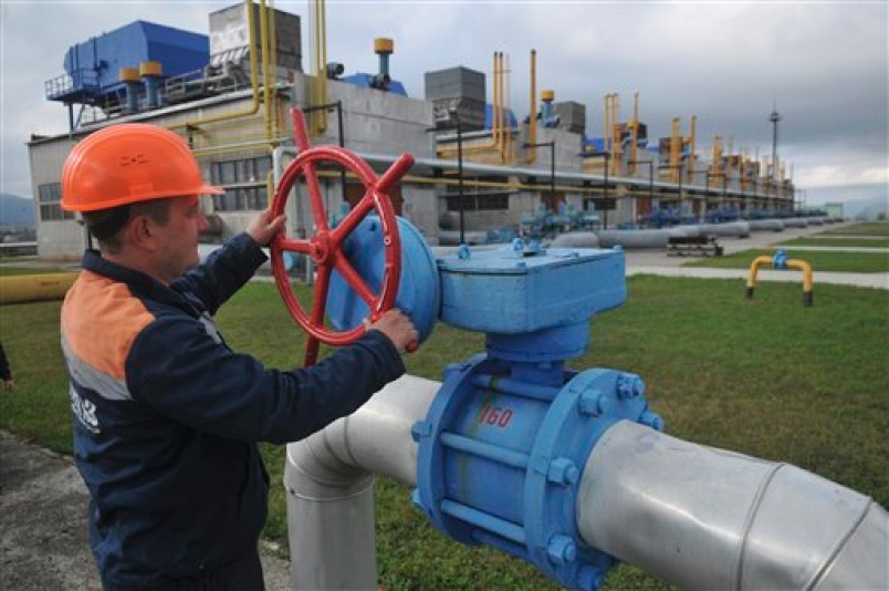 Gazprom suspends gas deliveries to Ukraine over Kiev non-payment, as chief