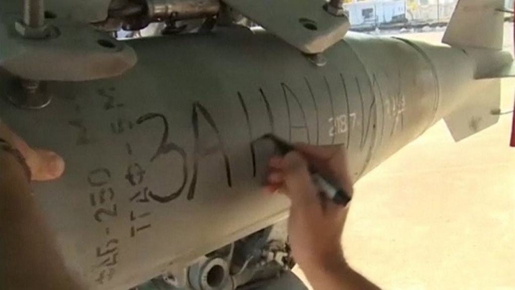 Russians inscribe 'For Paris&#039 on bombs destined for Syria