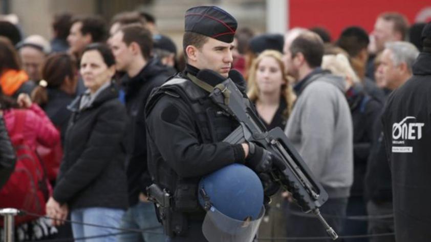 Security is high as museums reopen in the French capital