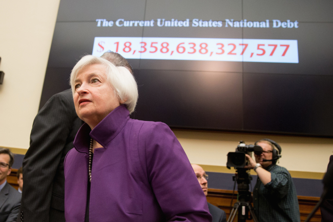 Janet Yellen says December interest rate hike is still on the table