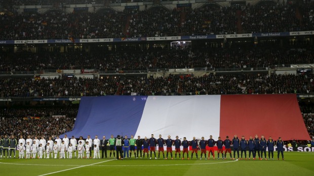 Real Madrid and Barcelona during a tribute in memory of the Paris attacks