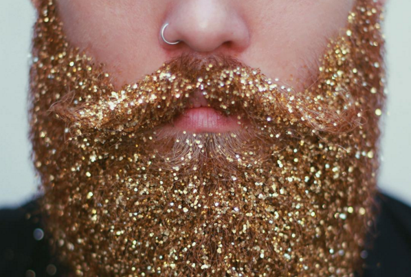 People are now covering their beards in glitter for the ultimate Christmas look