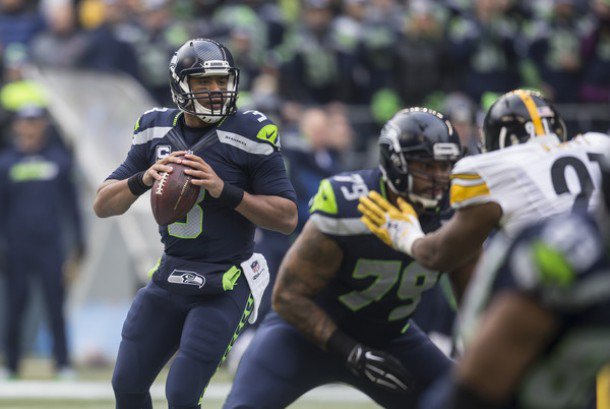 Wilson's Five Touchdowns Lead Seattle Seahawks Past Pittsburgh Steelers Jimmy Graham Injured