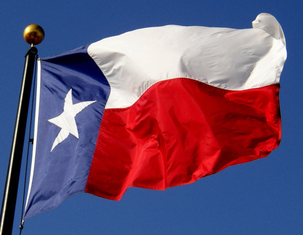 Texas         Texas governor says his state won't accept Syrian refugees