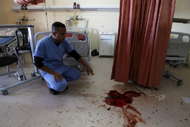 Israeli troops raid W. Bank hospital, kill Palestinian