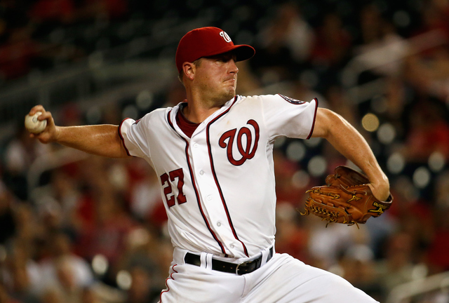 Report: Tigers in 'serious talks' with P Jordan Zimmermann