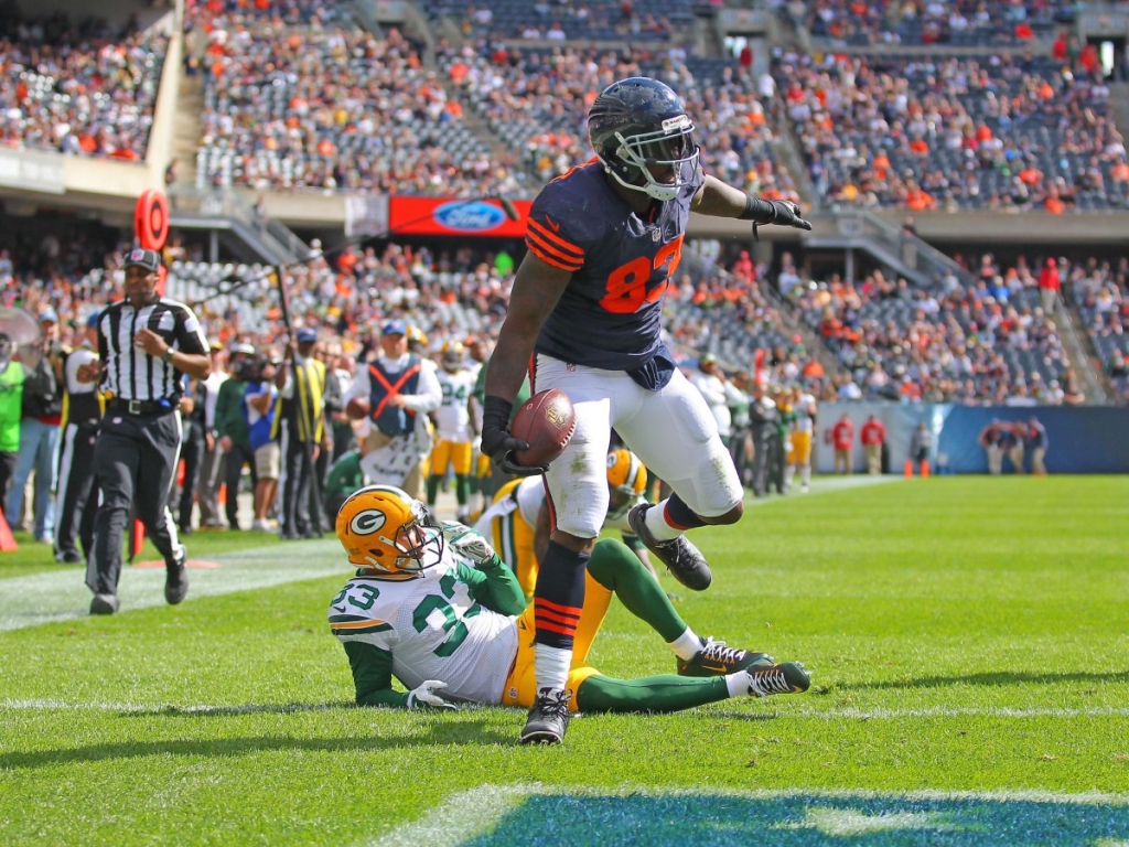 Sep 13 2015 Chicago IL USA Chicago Bears tight end Martellus Bennett runs past Green Bay Packers free safety Micah Hyde during his touchdown reception in the second half at Soldier Field. Green Bay won 31-23. Mandatory Credit Dennis Wierzb