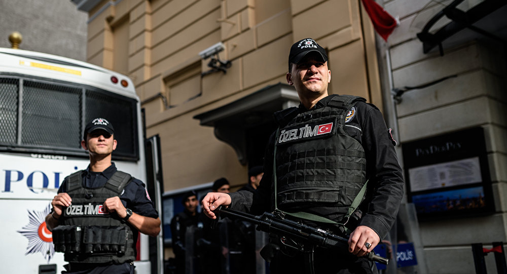 Turkish riot police