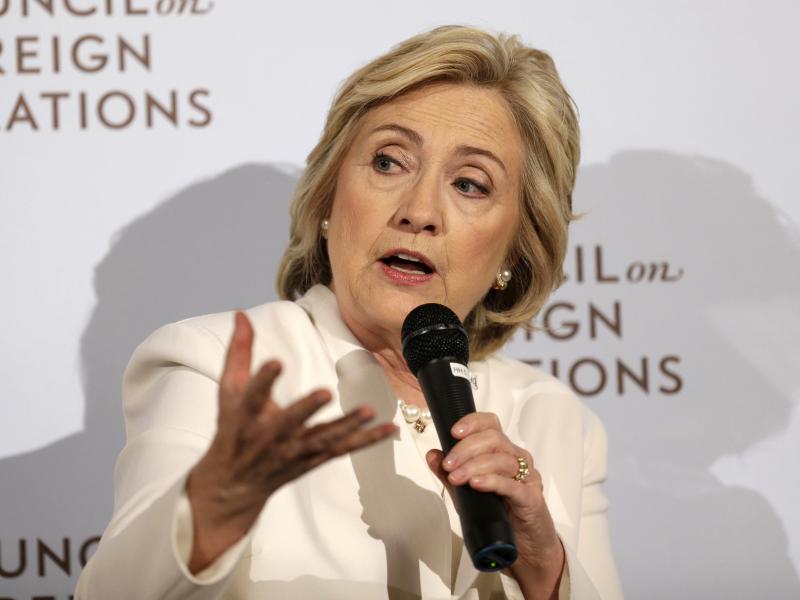 Clinton: No troops in Syria, US must welcome refugees