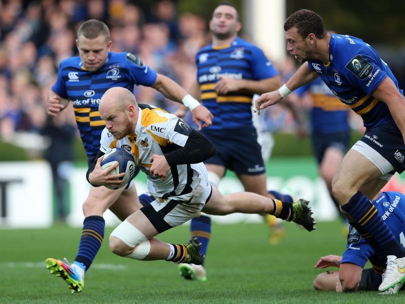 Wasps Joe Simpson goes over against Leinster