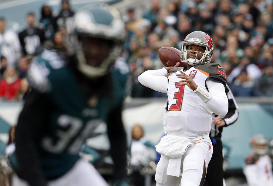 Tampa Bay Buccaneers&#39 Jameis Winston passes during the first half of an NFL football game against the Philadelphia Eagles Sunday Nov. 22 2015 in Philadelphia