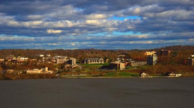 “Marist’s main campus is closed as authorities investigate an online threat,” the alert read