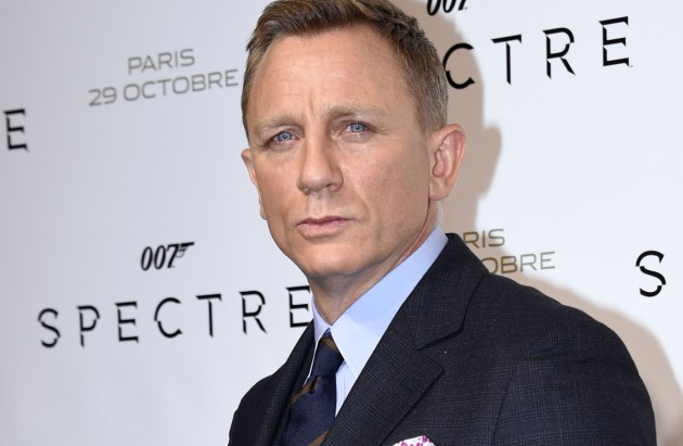 Find out why Daniel Craig resisted using an Android phone in Spectre