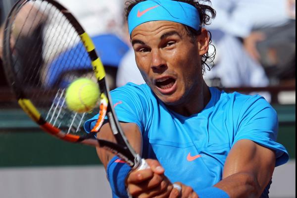 Nadal Thumps Murray, Boosts Semi Bid