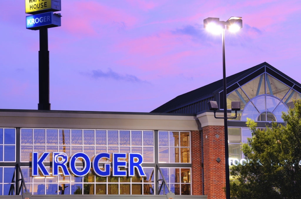 Kroger looks north, announces plan to buy Mariano's parent Roundy's in $800M deal