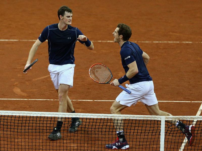 A four-set win for the Murrays has put GB in final control