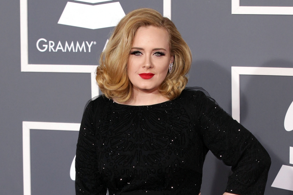 It's Official: Adele Sells 3.38 Million Albums in the US