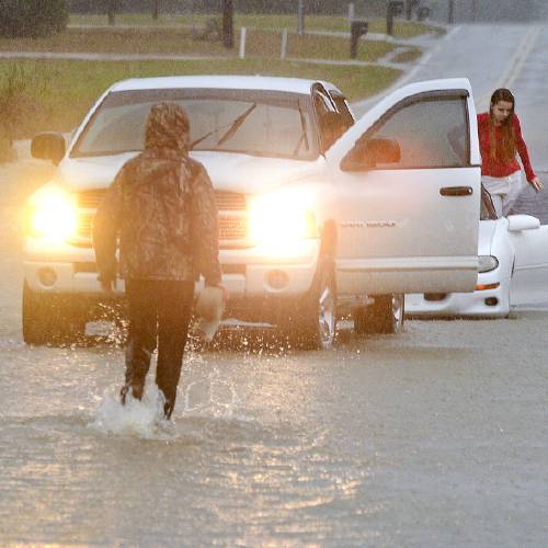 Survivors of Southern storms thankful to see Christmas