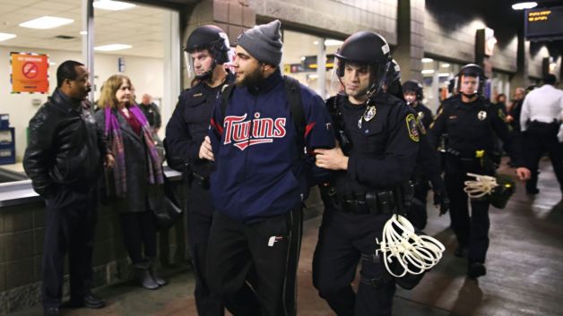 Black Lives Matter protest disrupts Mall of America, MSP airport