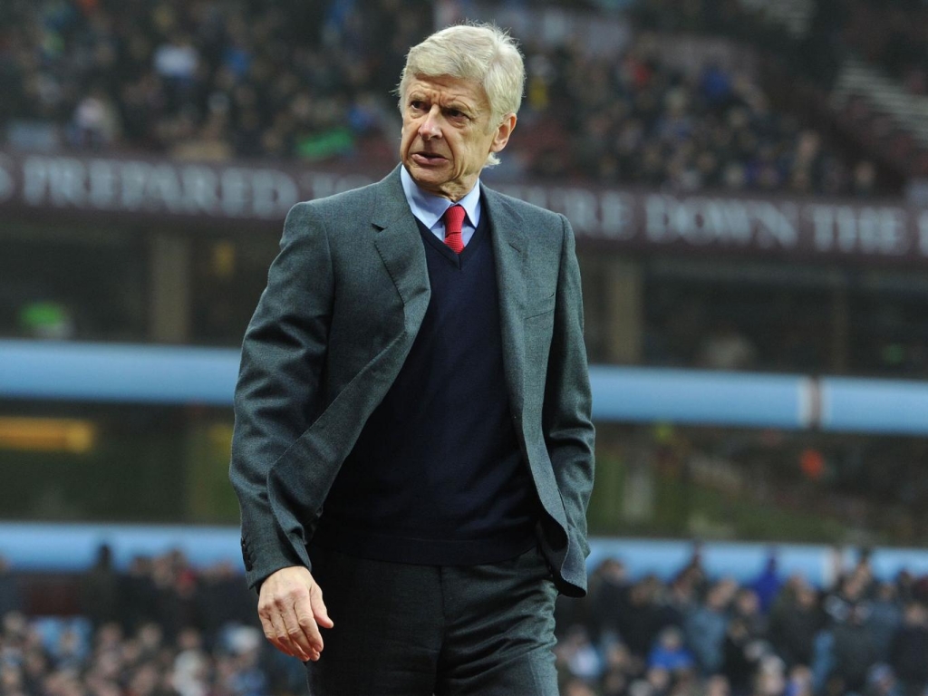 Arsene Wenger with the FA Cup trophy