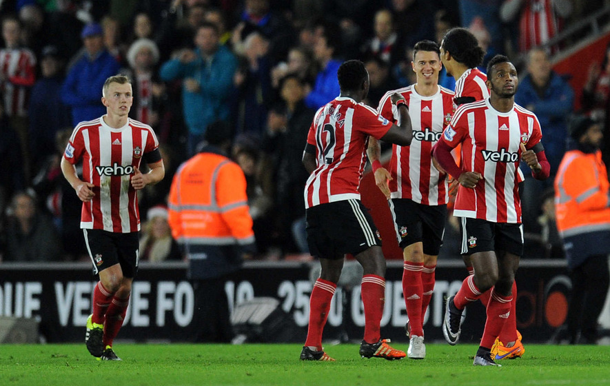 Shane Long scores twice as Southampton thump Arsenal