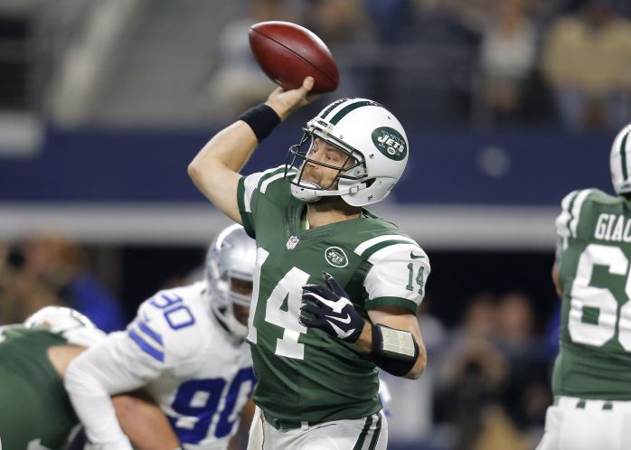 Jets quarterback Ryan Fitzpatrick is 26-of-39 for 299 yards one touchdown and one interception in a 19-16 win against the Cowboys