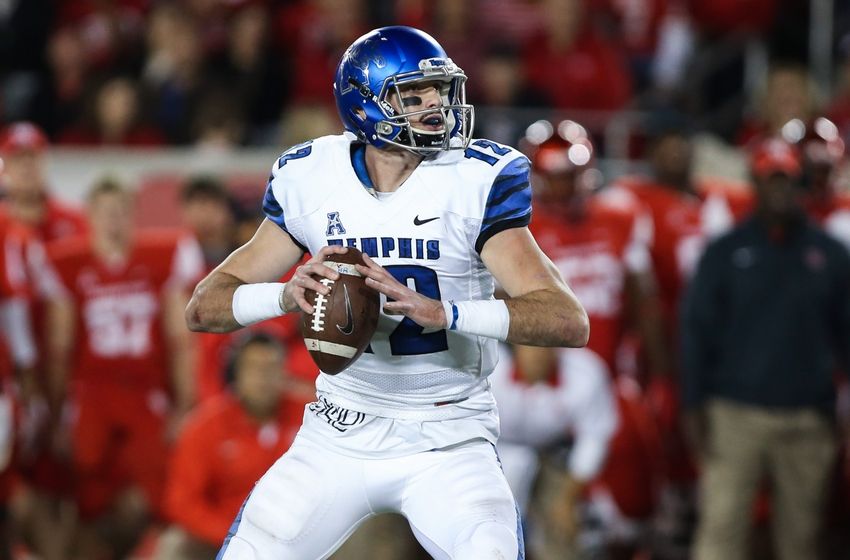 Birmingham Bowl 2015 Auburn vs Memphis preview predictions odds and live stream info