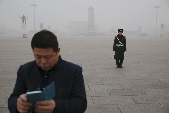 China Issues First Ever 'Red Alert' on Air Pollution in Beijing