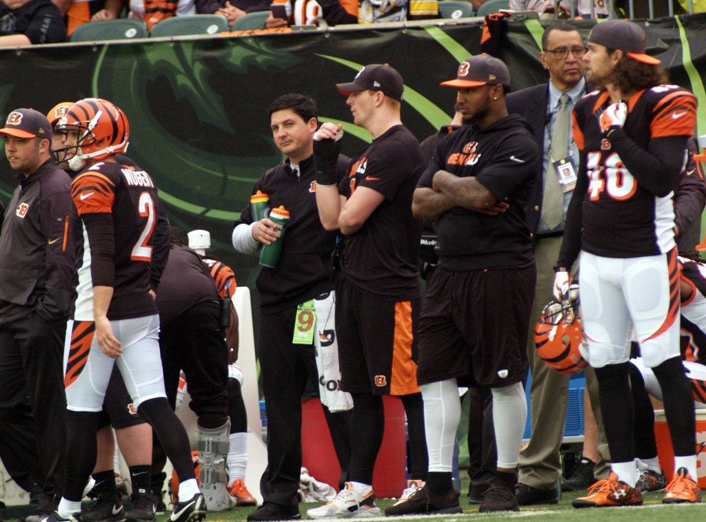 Bengals Quarterback Andy Dalton with his throwing hand in a cast