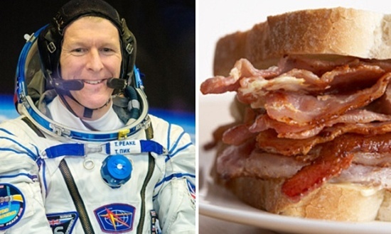 British Astronaut Tim Peake says His First Meal on ISS was Bacon Sandwich