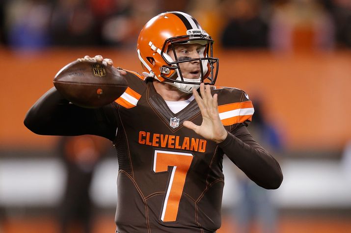 Cleveland Browns Johnny Manziel will dress for Monday night game v. Baltimore