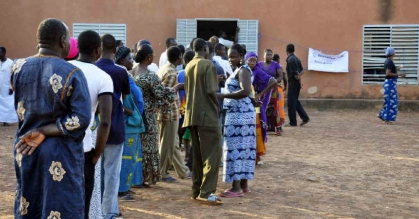 Voters in Burkina Faso choose first new president in decades