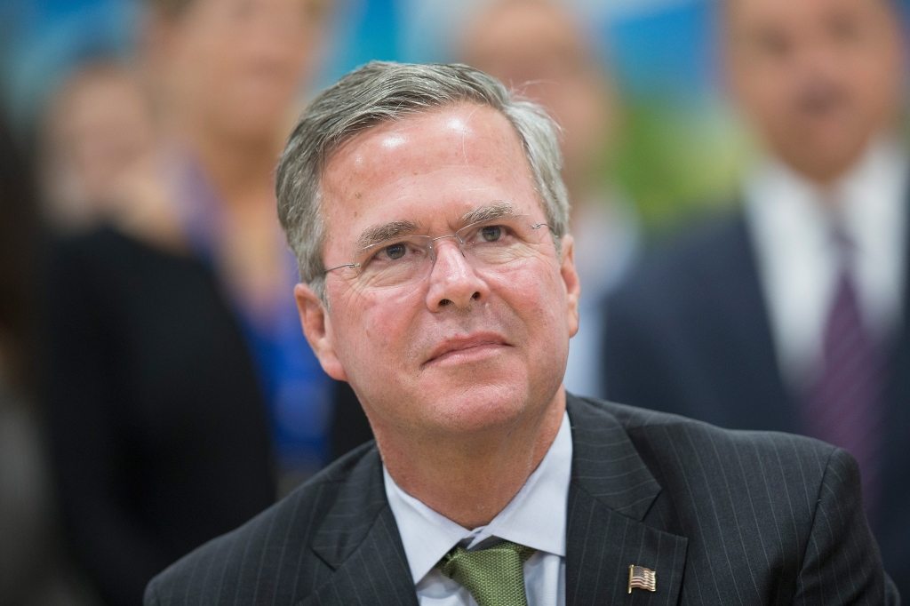 Here's How Donald Trump Just Punked Jeb Bush Again