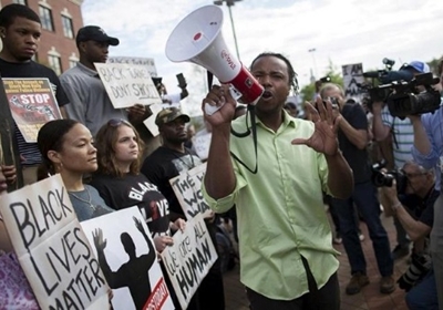 Chicago police officer who fatally shot teen due in court