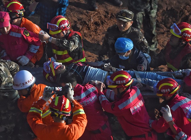 First body found in China landslide as hopes fade