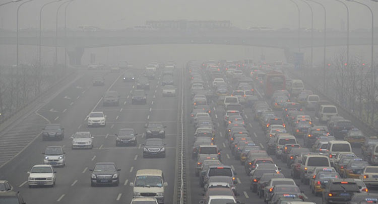 Beijing Pollution On Red Alert; Two Million Schoolchildren Stayed Indoors