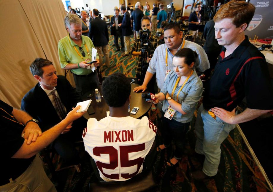 Oklahoma running back Joe Mixon speaks with reporters during the media day for the Orange Bowl at Sun Life Stadium Tuesday Dec. 29 2015 in Miami Gardens Fla. Oklahoma is scheduled to play Clemson in the Orange Bowl NCAA college football game on New Ye