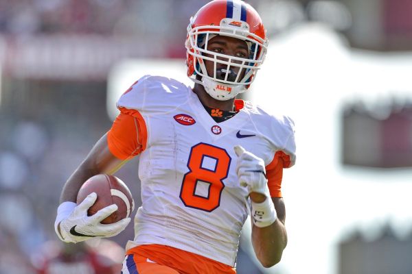 Clemson's Deon Cain runs in a 55-yard pass